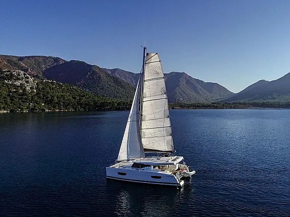 Lucia 40