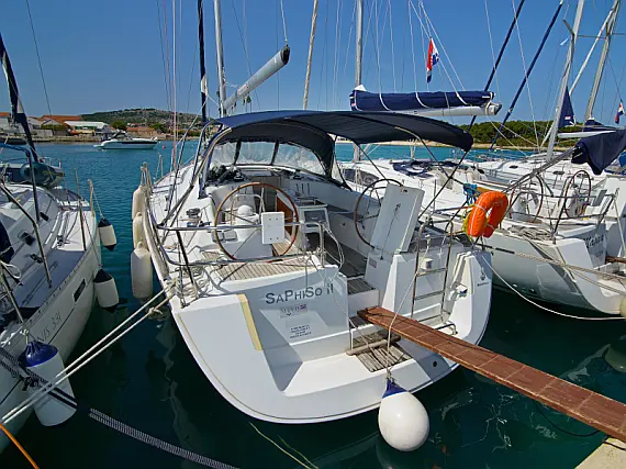 Beneteau Oceanis 43 