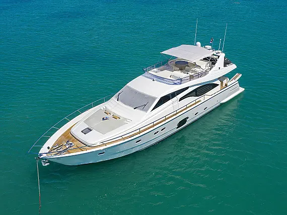 Ferretti 681