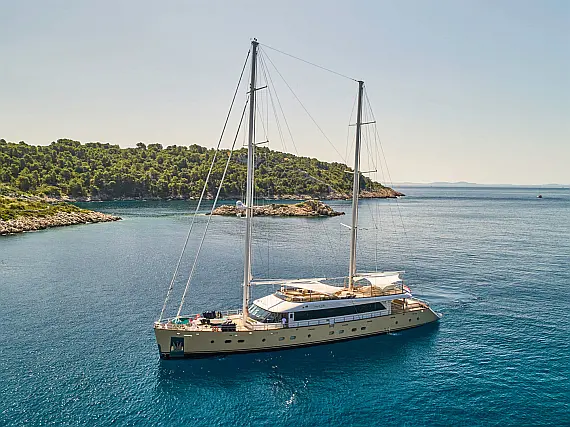 Luxury Sailing Yacht
