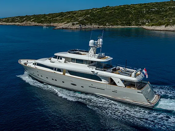 Ferretti Navetta 30