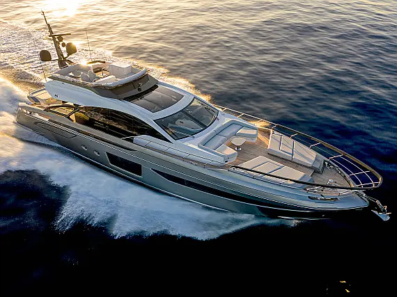 Azimut S8