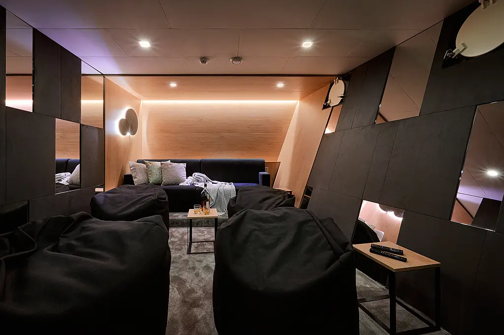 Luxury Motoryacht  - 
