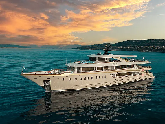 Luxury Motoryacht 