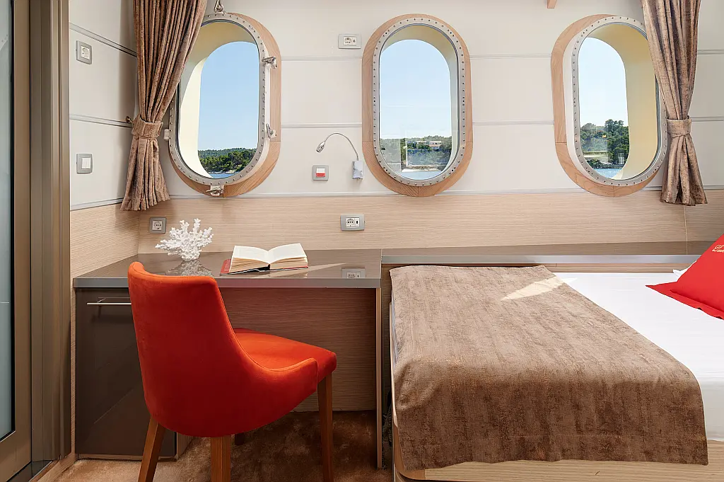 Luxury Motoryacht - 