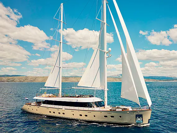 Luxury Motor Sailer M
