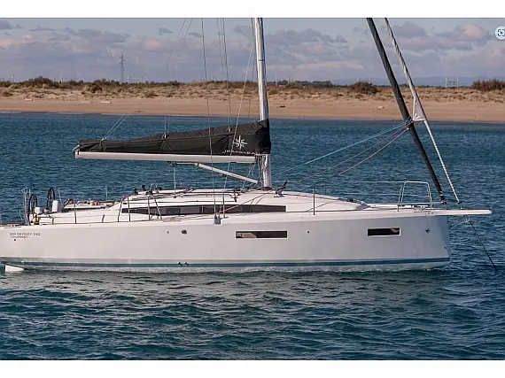 Sun Odyssey 380